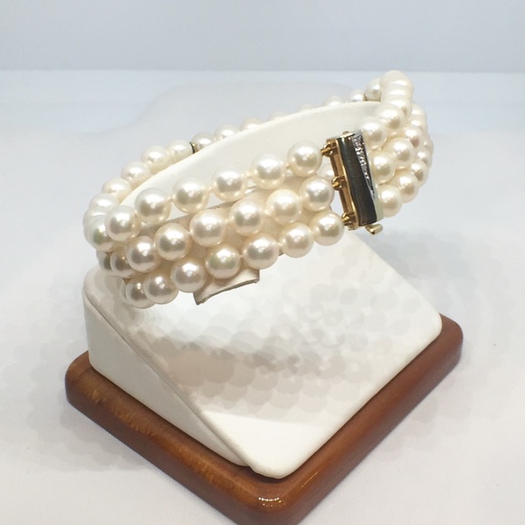 14k Pearl Triple Strand Bracelet - Picture 6 of 7